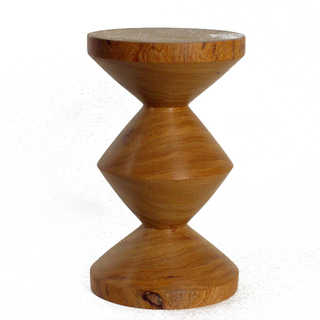 Stool zig zag